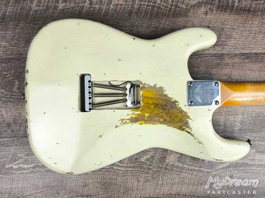 Aged White over Sunburst HSP90 Asyllum Freeway